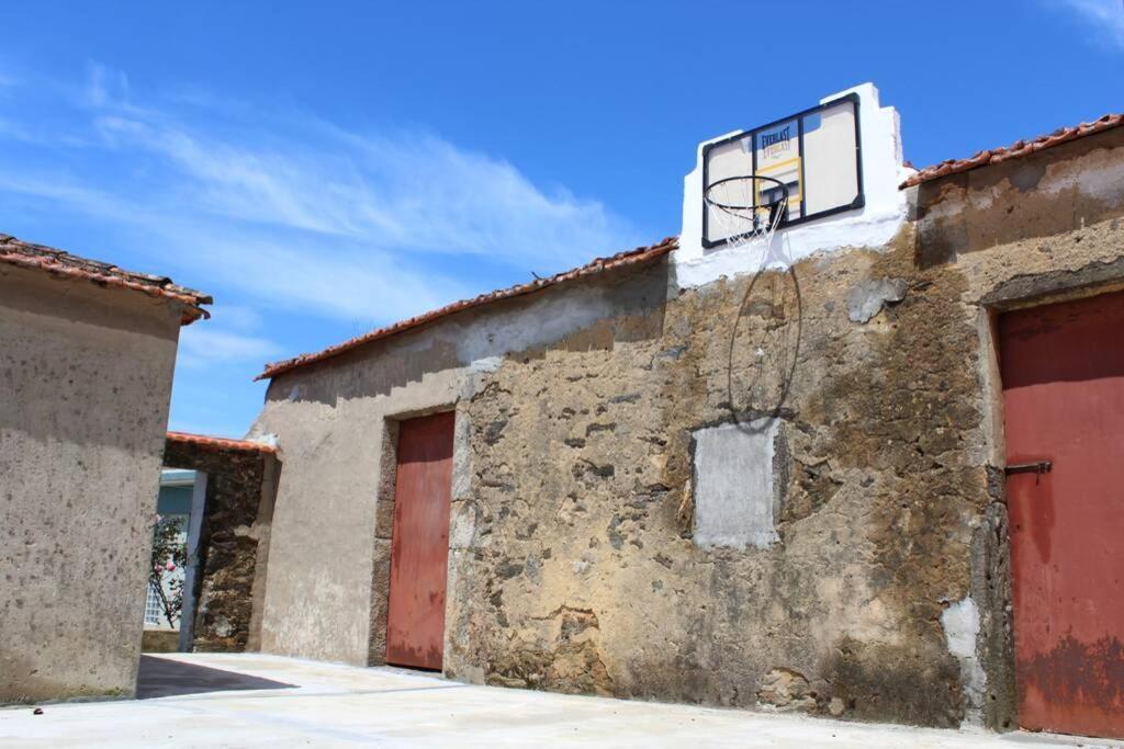 House With Pool And Garden In Esmoriz Near Porto Villa ภายนอก รูปภาพ